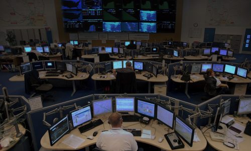 noc-facility-with-people